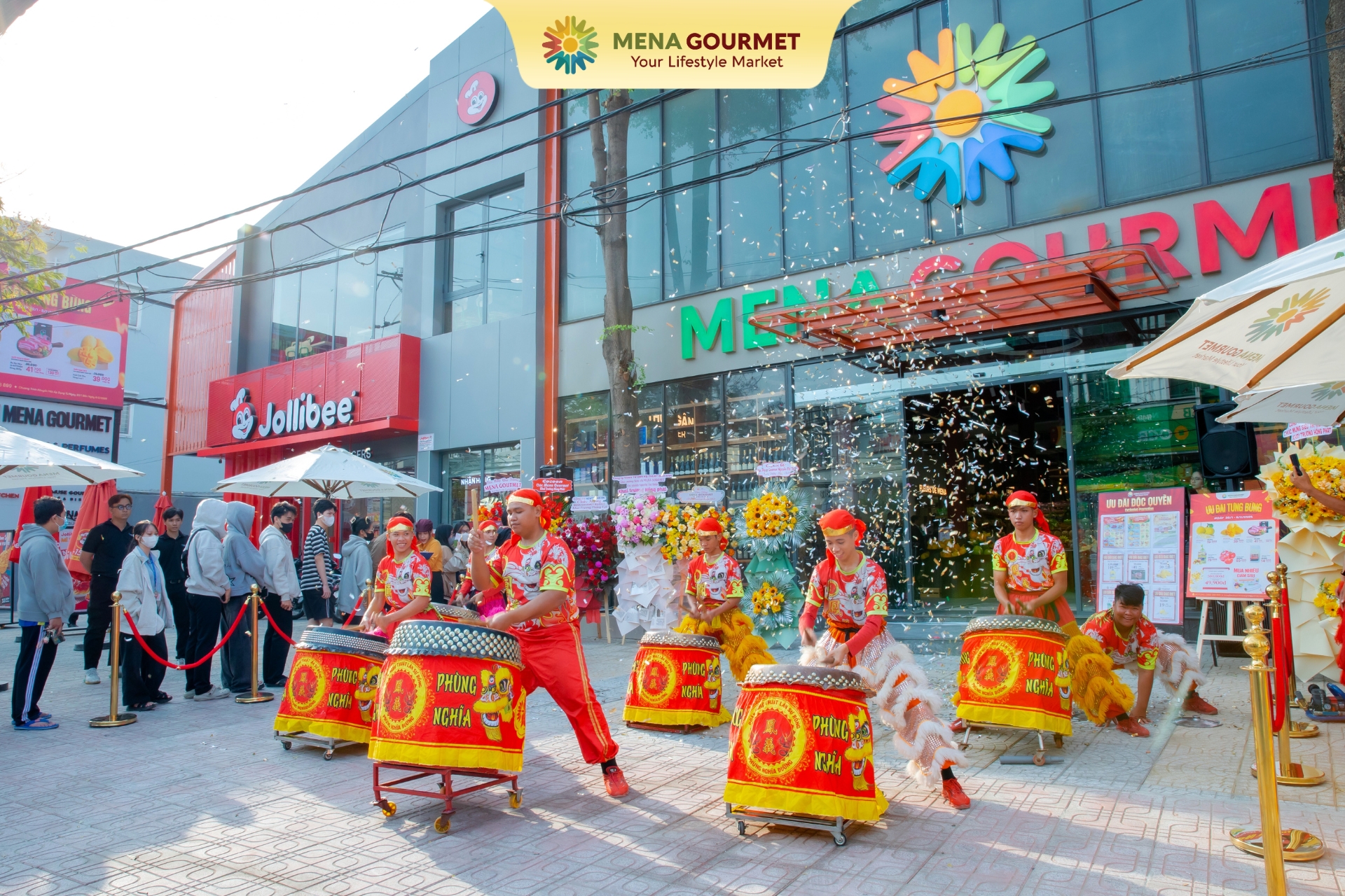 Mena Gourmet Nguyễn Thị Thập Chính Thức Đón Khách Từ Ngày 31/01